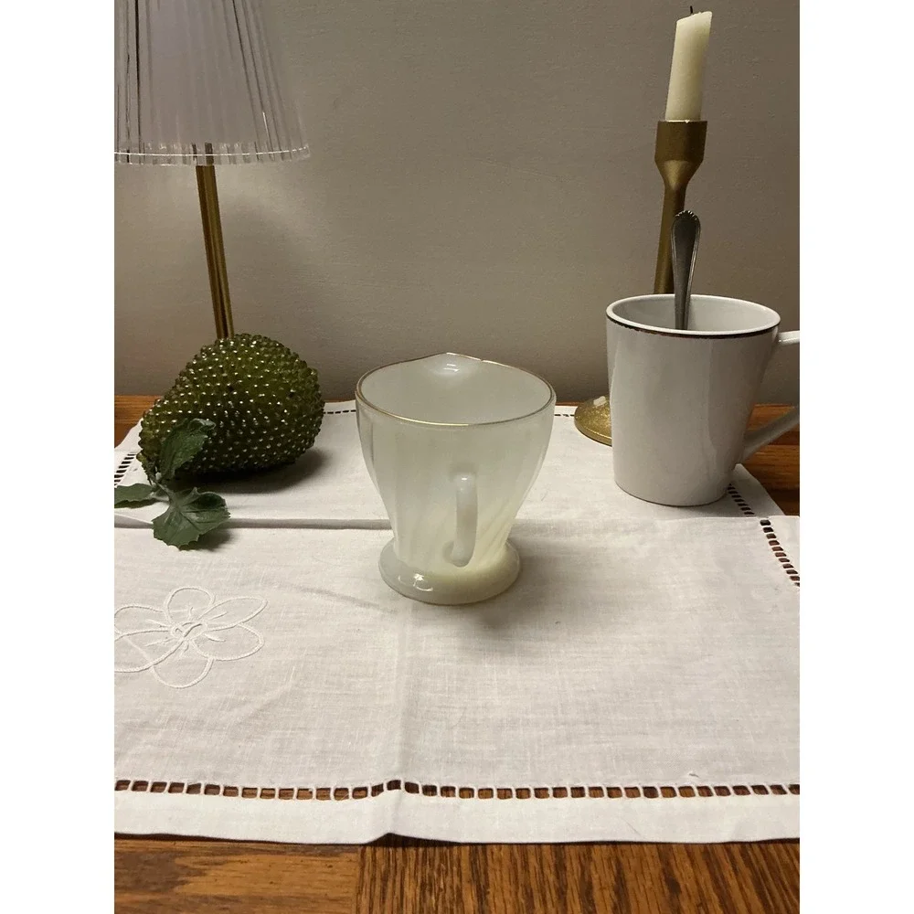 Vintage Fire-King Swirl Milk Glass Creamer Gold Rim Anchor‎ Hocking Creamer